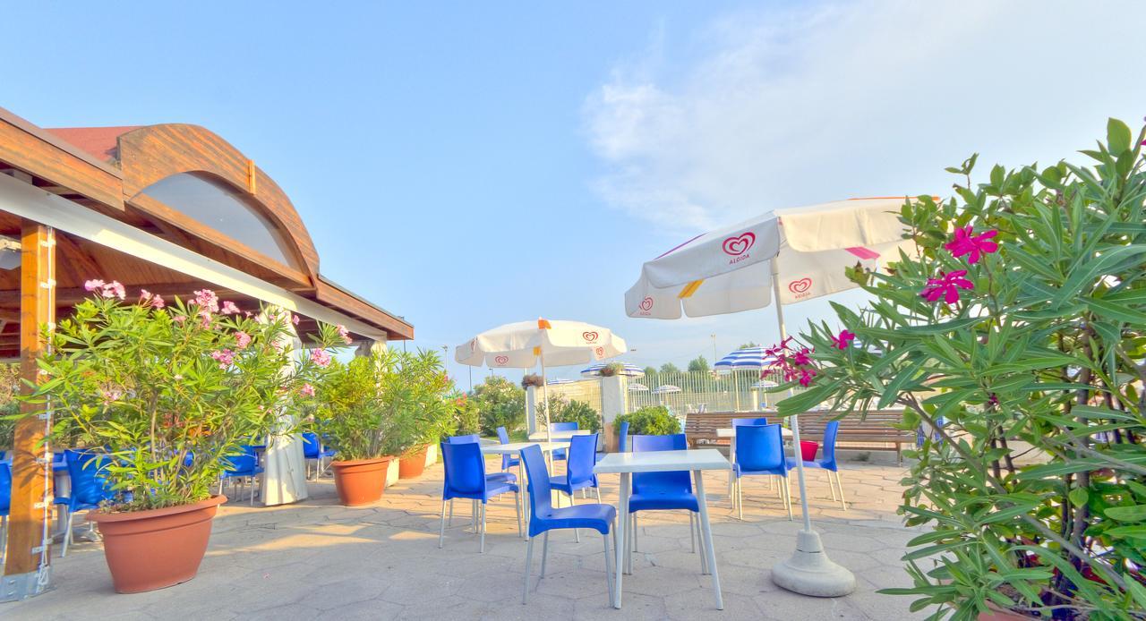 Villaggio Turistico Internazionale Porto Recanati Ngoại thất bức ảnh